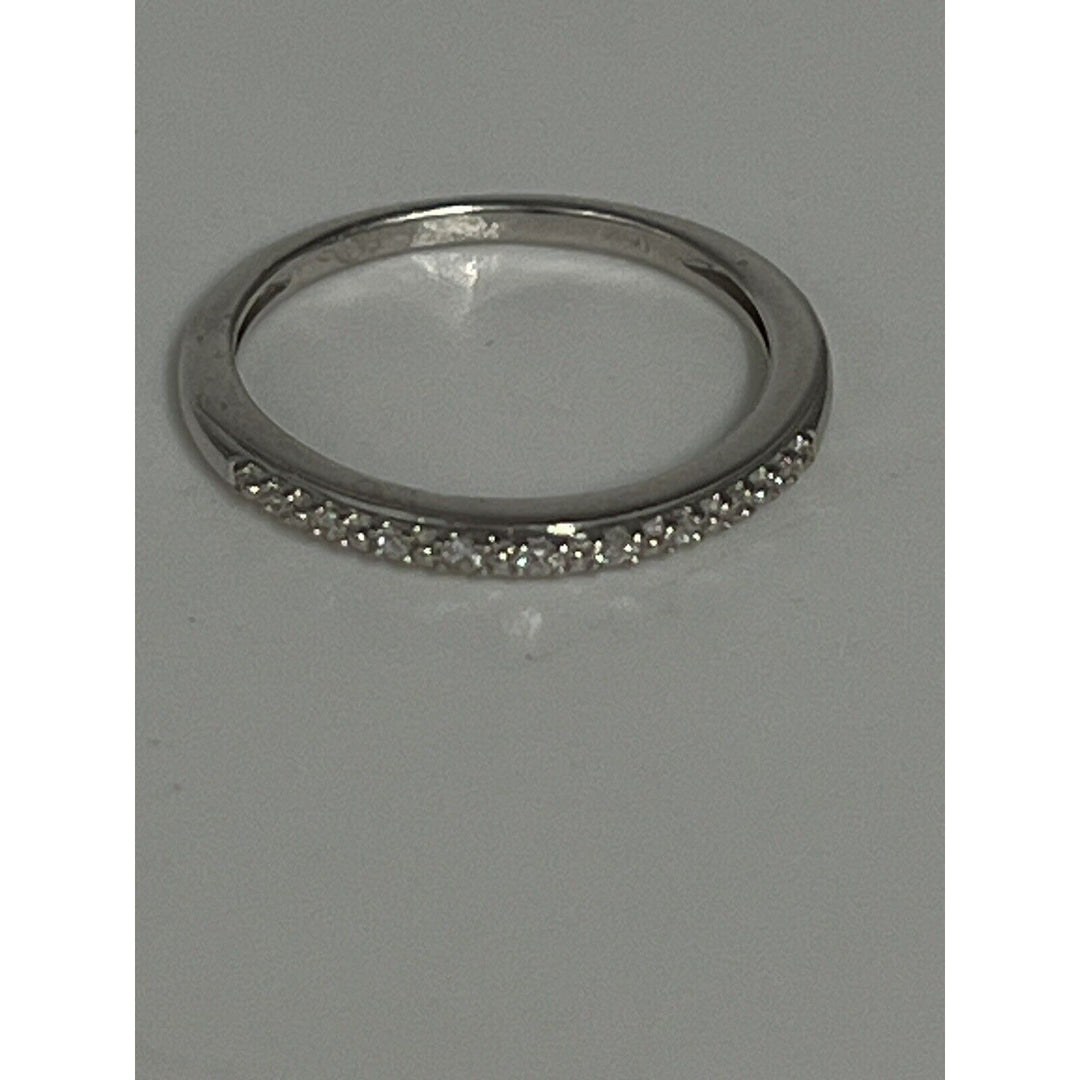 10k White Gold Diamond Princess Band Ring