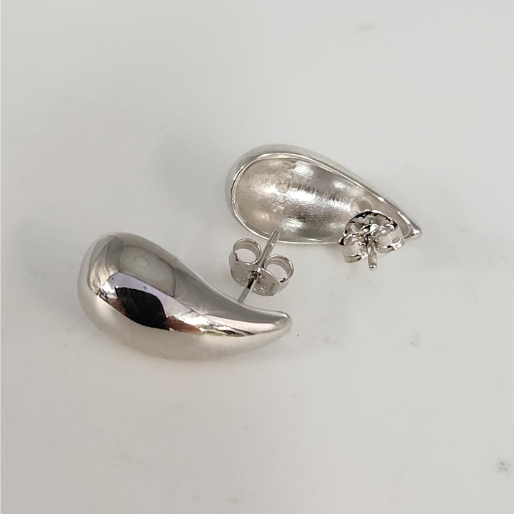 925 Sterling Silver  Teardrop Stud Earrings Bold Polished