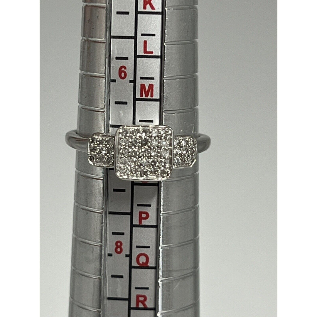 Fashion 10k White Gold Diamond Ring Size 6.75