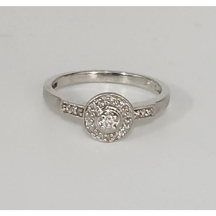 10k White Gold And Diamonds Princess Ring Size 6.5