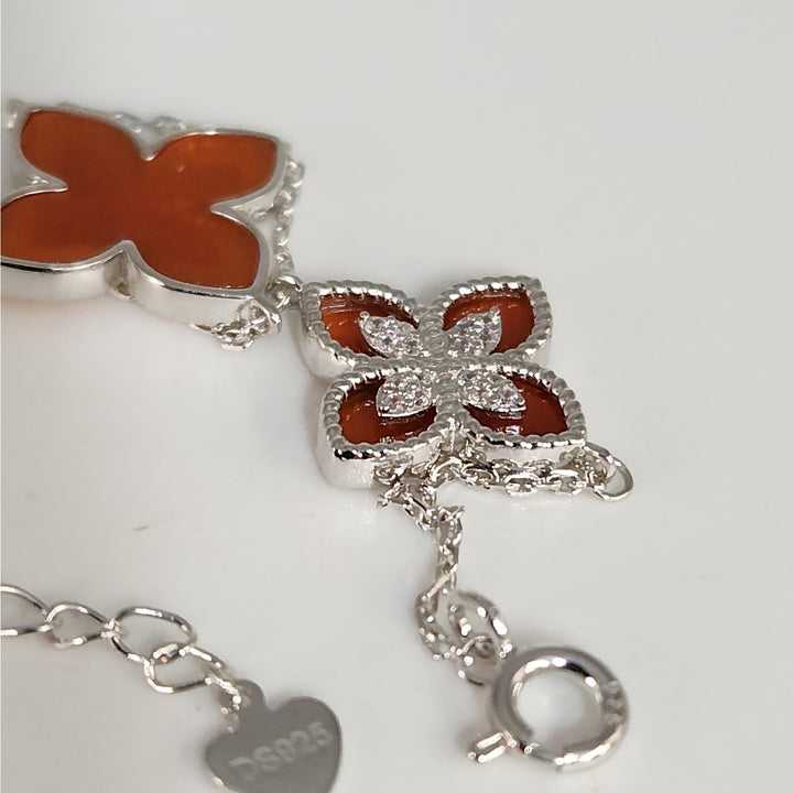 Pretty 925 Sterling Silver Red Clovers Floral bracelet 7.5 "