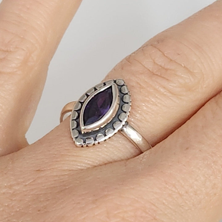 925 Sterling Silver Marquise Amethyst Ring size 8.75