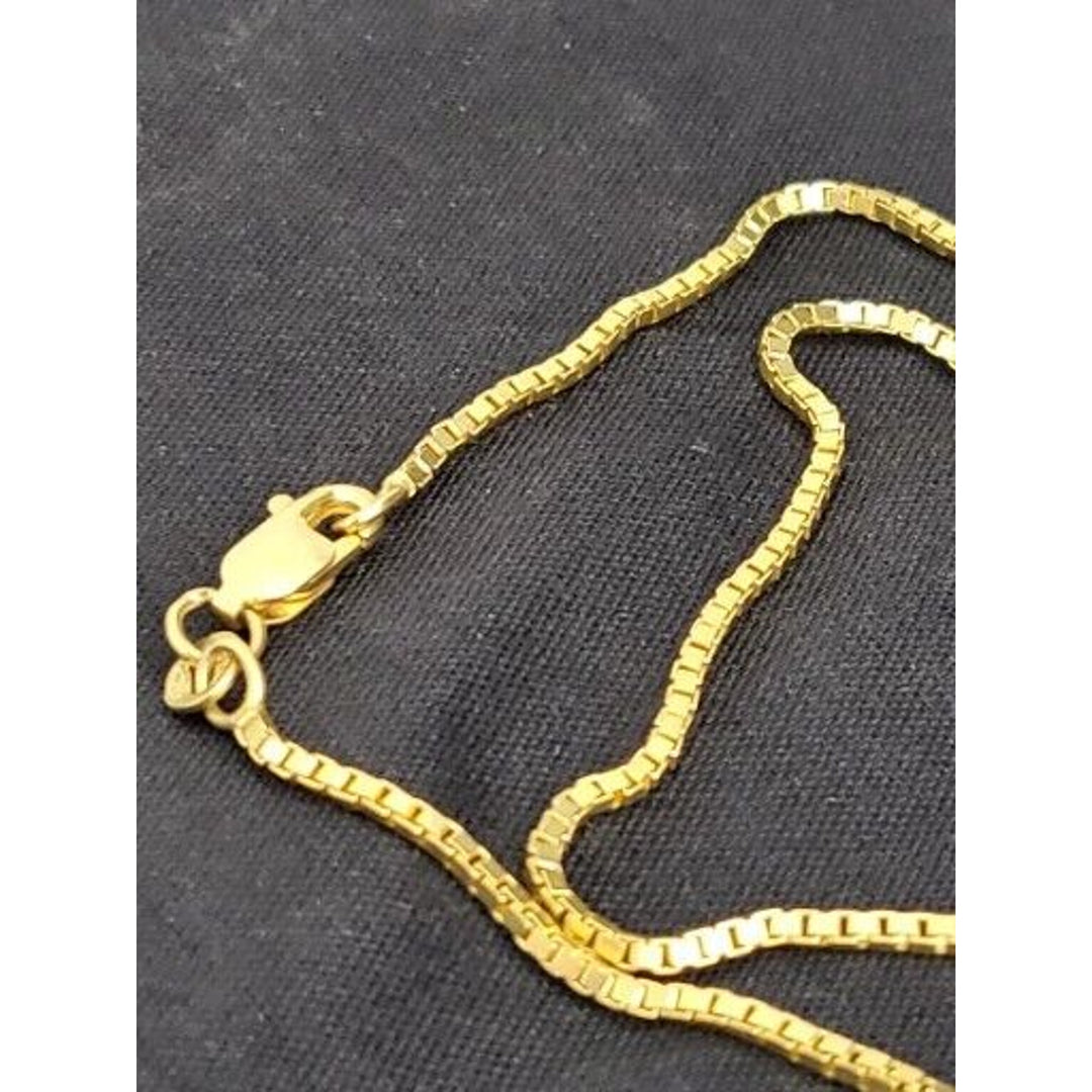 10k Gold Box Chain Necklace, 18in With 5.5 Of Gold