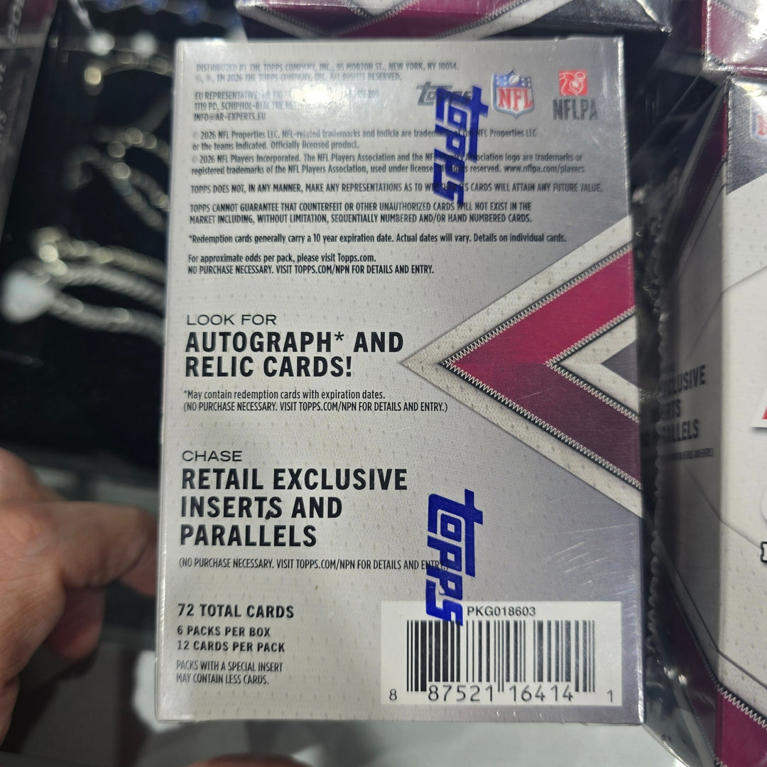 2026 Topps Flagship Football NFL Trading Cards 8 Sealed Boxes 658 Cards