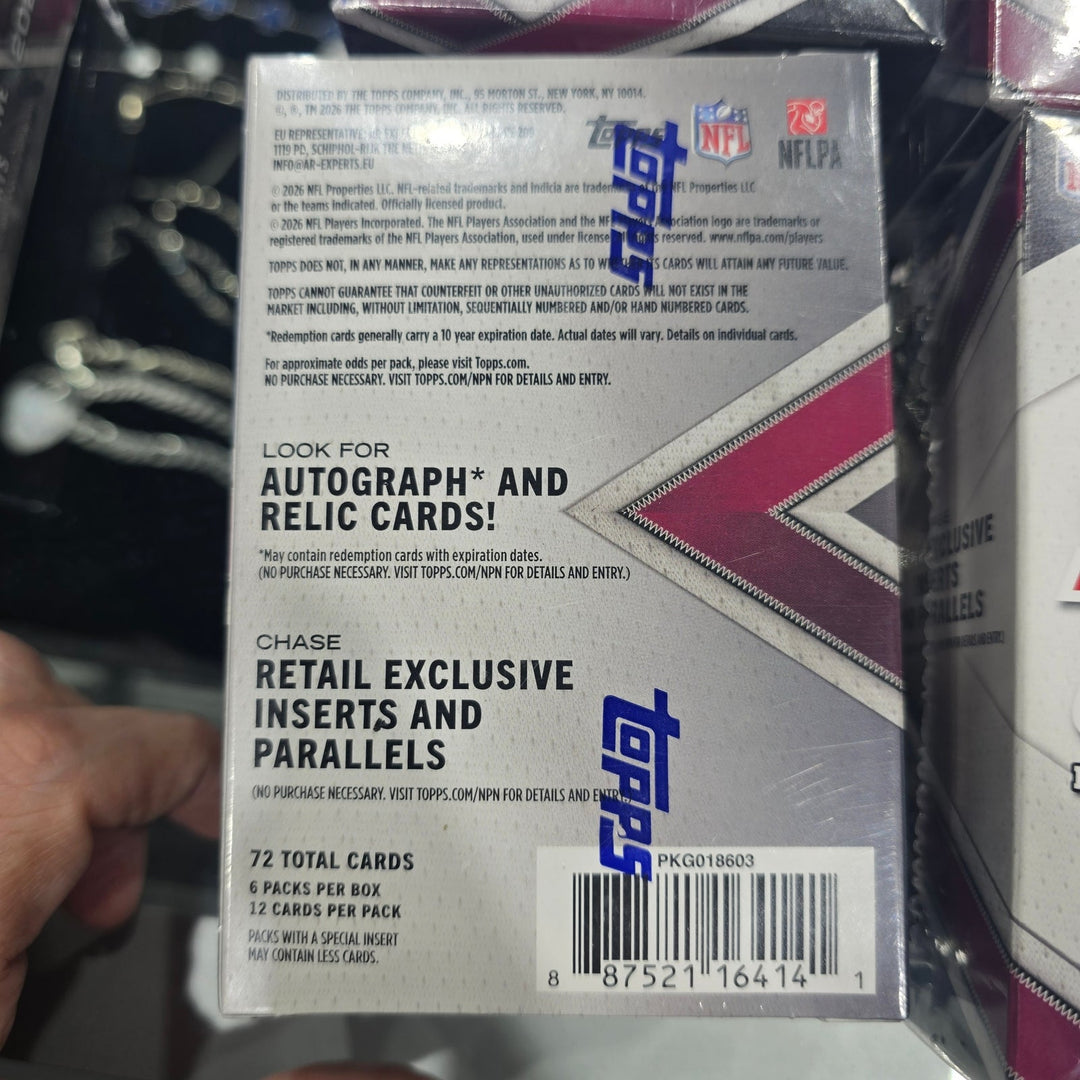 2026 Topps Flagship Football NFL Trading Cards 8 Sealed Boxes 658 Cards