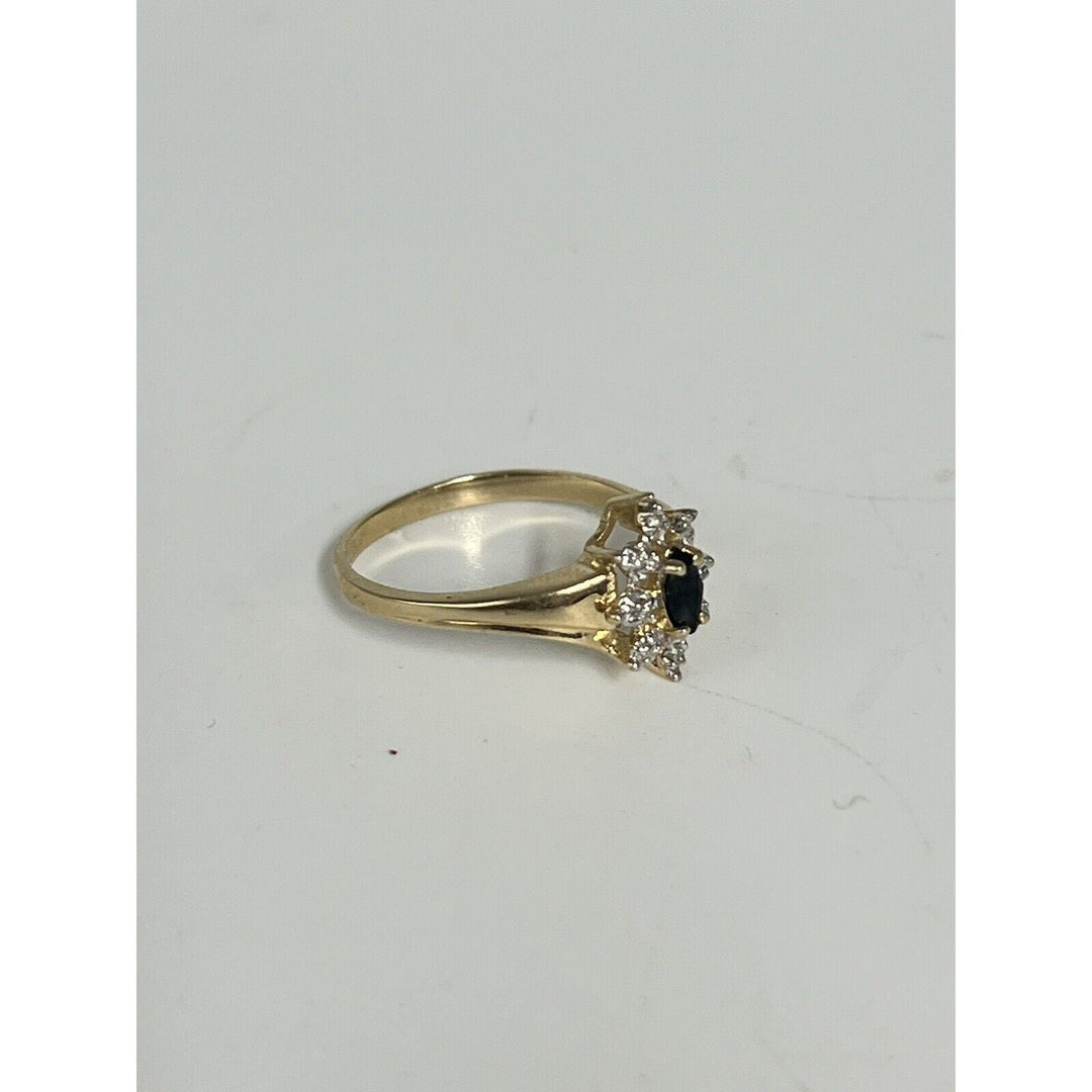 Beautiful 10k Yellow Gold Sapphire Diamond Ring