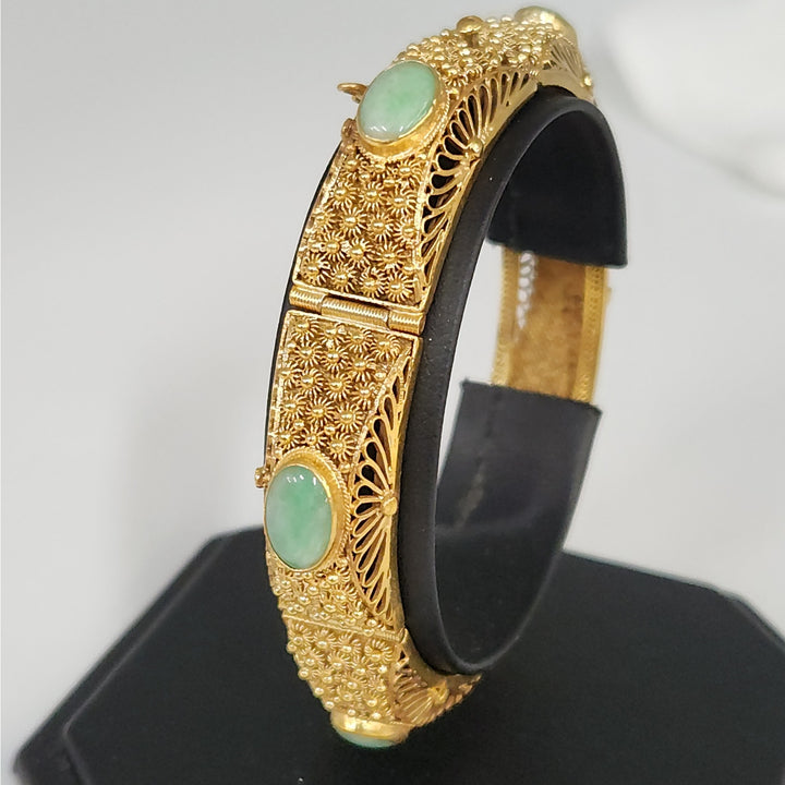 Vintage Natural Jade Gold-Plated Sterling Silver Filigree Hinged Bangle Bracelet