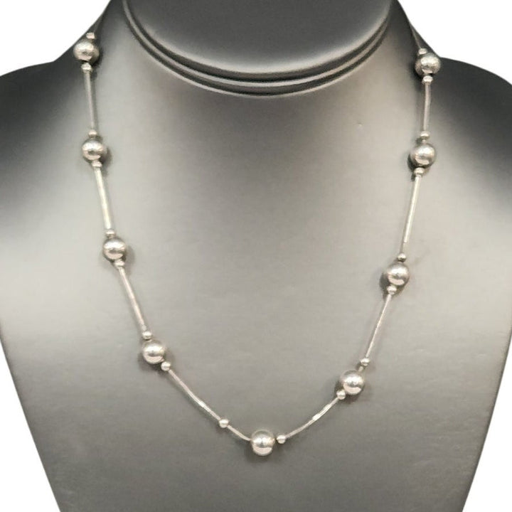 925 Sterling Silver Graduated Ball Bead Necklace 17"