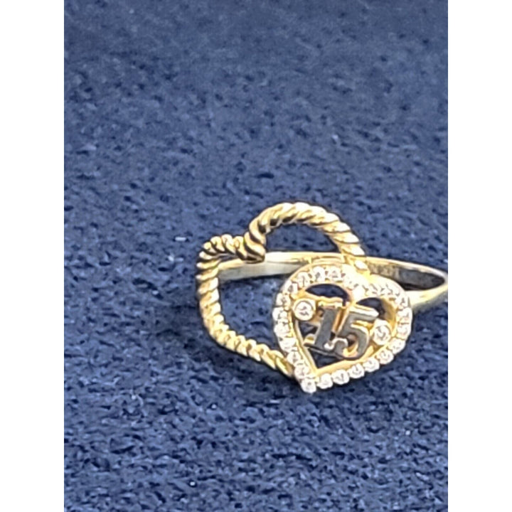 14k Gold Heart Quinceanera Ring, Sweet 15 Ring With 2.3g Of Gold