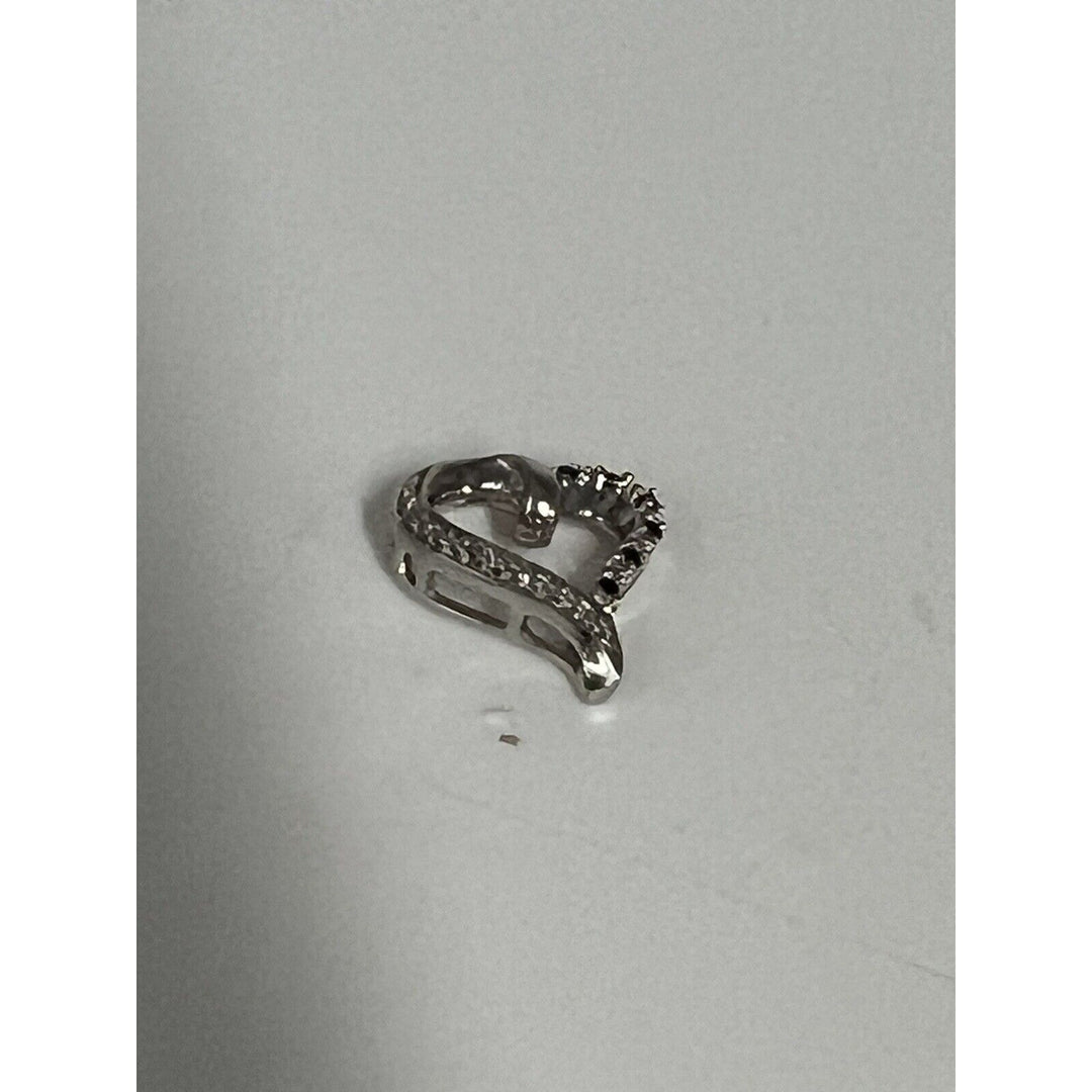 10k White Gold Heart Pendant