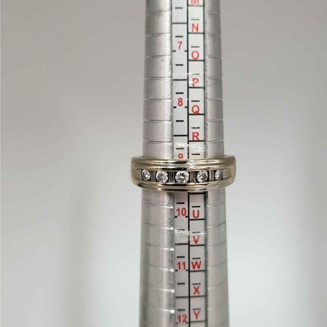 14k White Gold Diamond Band Ring size 9.25