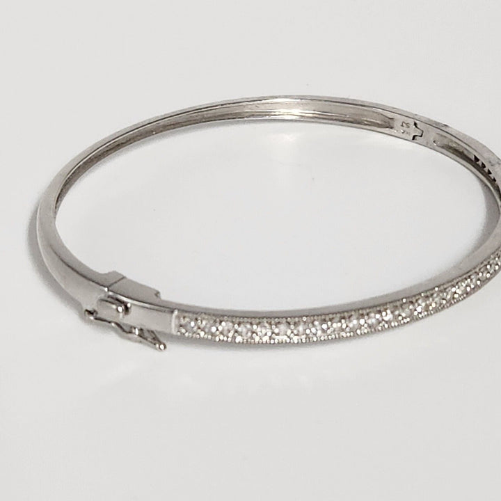 Elegant 14k White Gold Diamonds Bangle Bracelet
