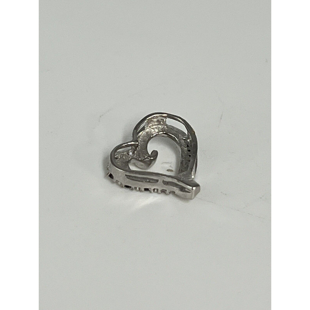 10k White Gold Heart Pendant