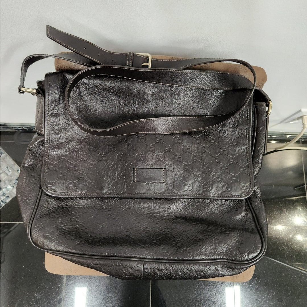 Gucci Brown Guccissima Leather Messenger Bag/Crossbody bag Embossed GG Monogram