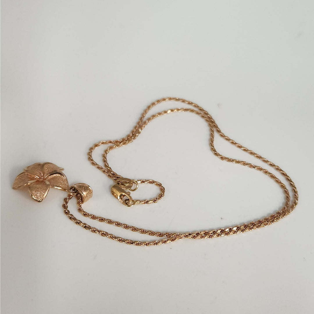 Vintage 14k Rose Gold Italy 18" Rope Necklace with Flower Pendant