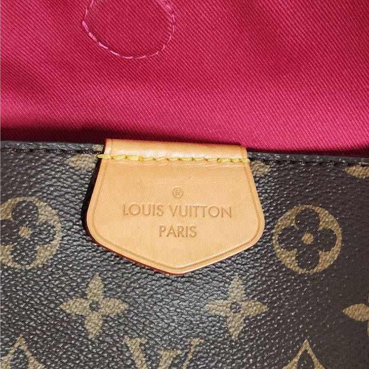 Louis Vuitton Monogram Canvas Shoulder Bag