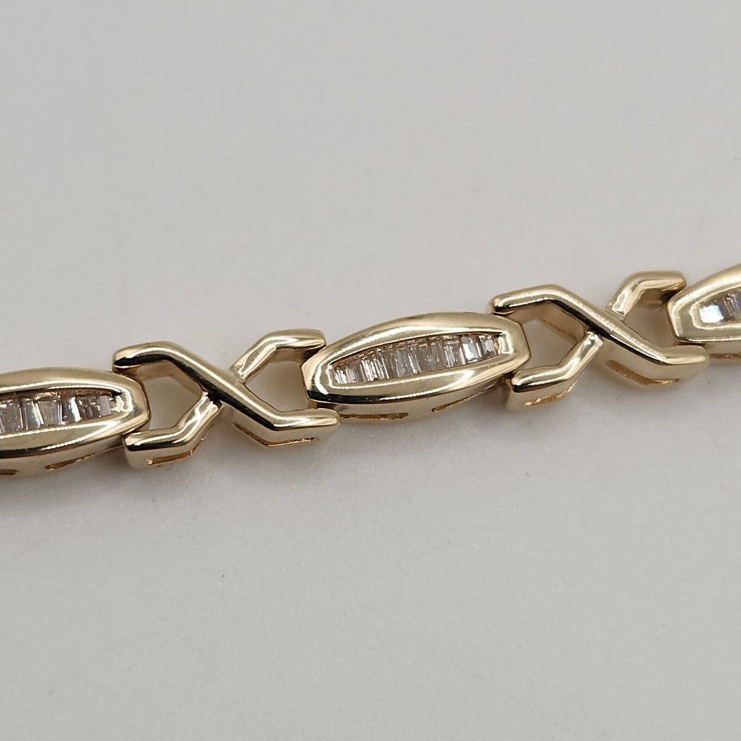 Beautiful 14k Solid Yellow Gold Baguette Diamond Bracelet 7"