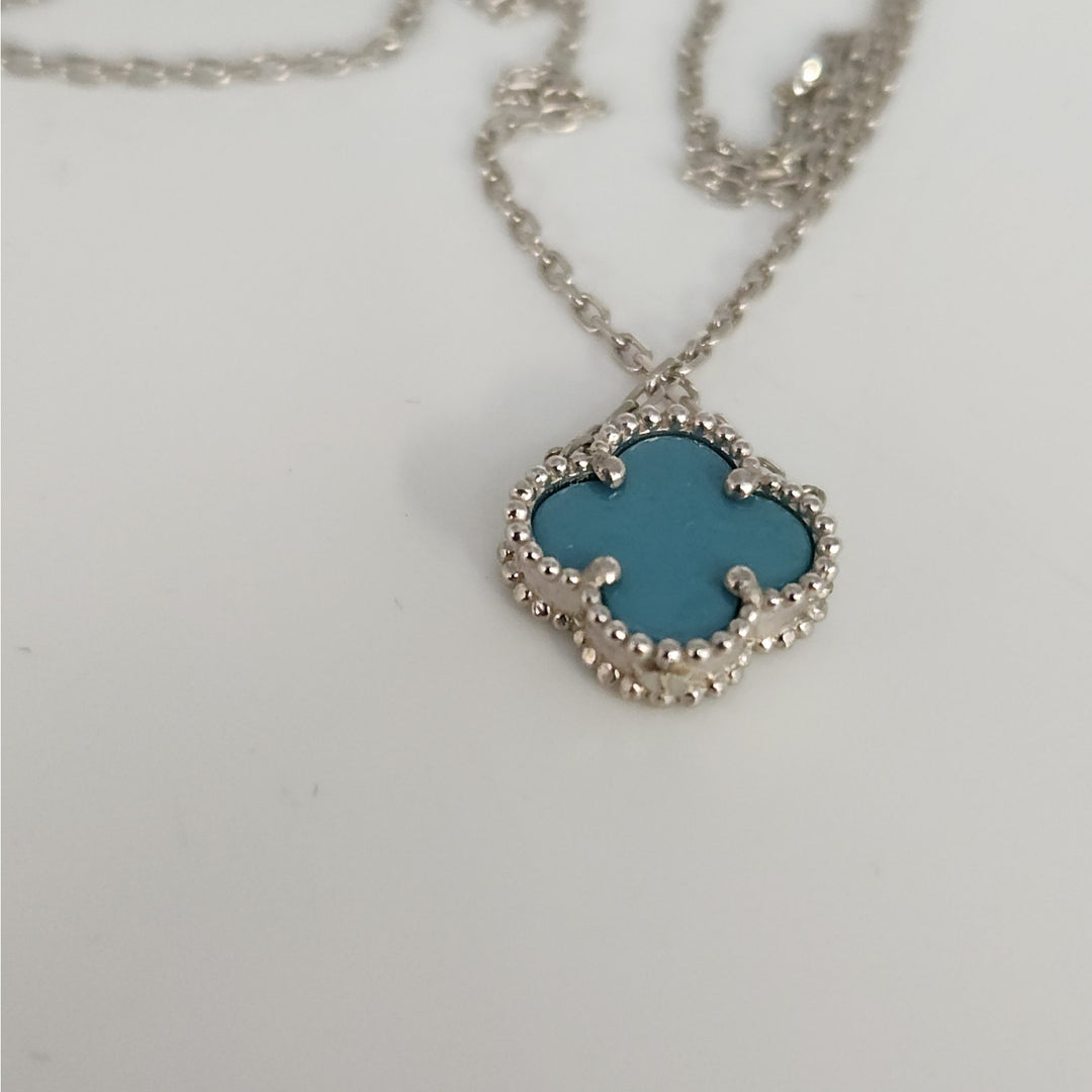 Elegant 925 Sterling Silver Single  Turquoise Clover Pendant Necklace 17.5"