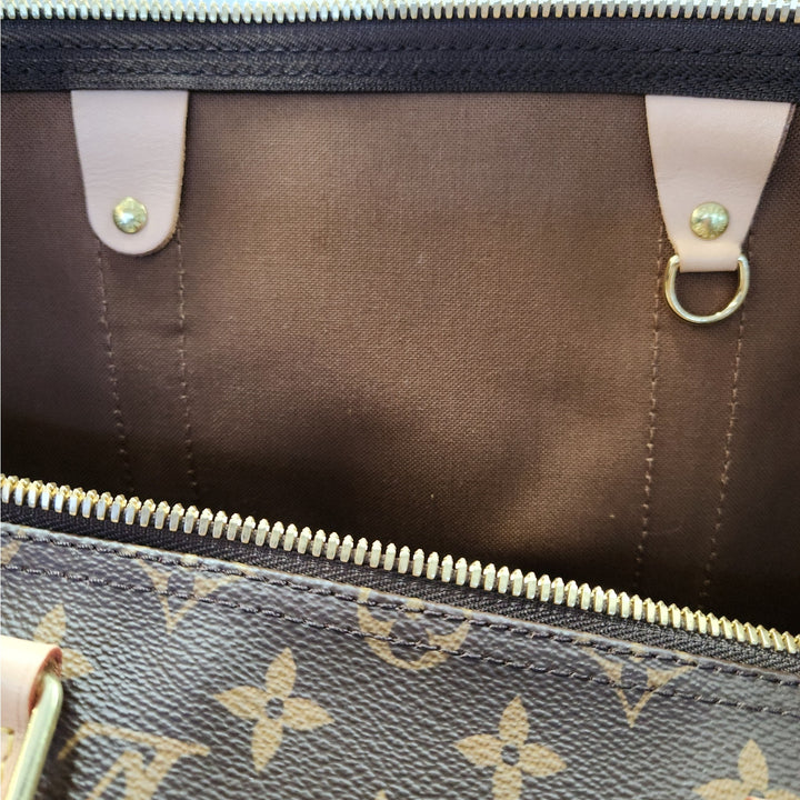 Louis Vuitton Monogram Canvas Bandouliere Travel Bag