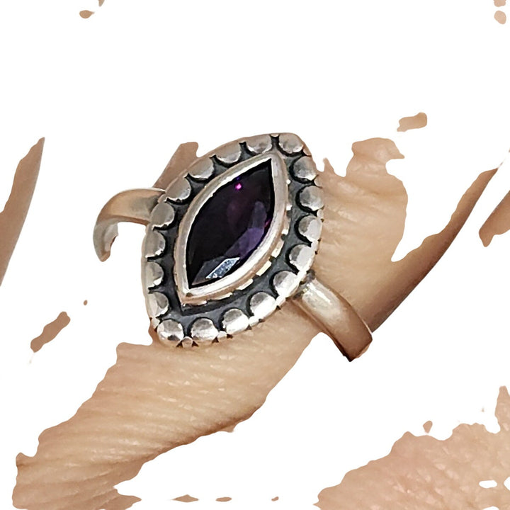 925 Sterling Silver Marquise Amethyst Ring size 8.75