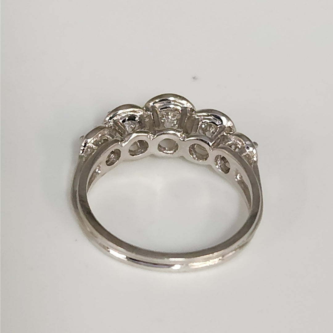 14k White Gold Diamond Five Stone Ring Size 6