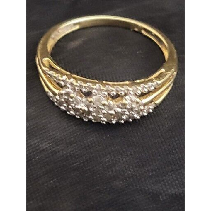 10k Yellow Gold triple row Diamond With 2g Of Gold Size 7