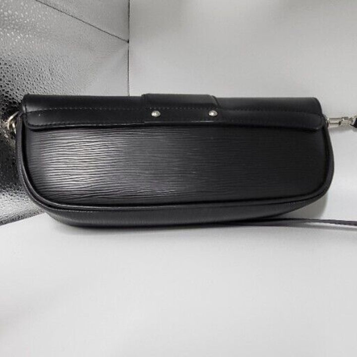 Louis Vuitton Montaigne Clutch Epi Leather Black