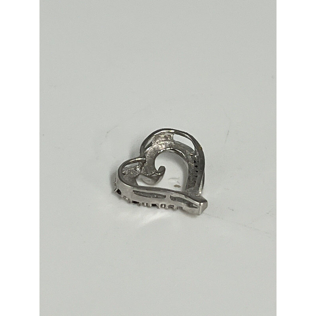 10k White Gold Heart Pendant